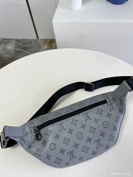 Aaa replica bags BUMBAG LOUIS DISCOVERY VUITTON 0723